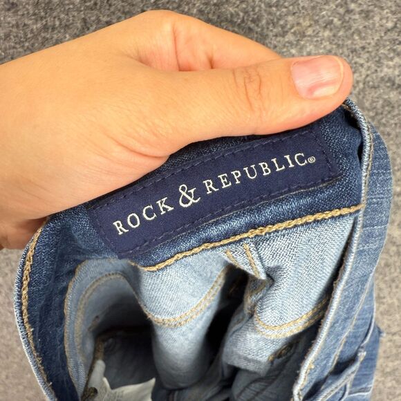 Rock & Republic Shorts Women 14 Blue Denim Medium Wash Cut Off High Rise Pockets - Picture 6 of 9
